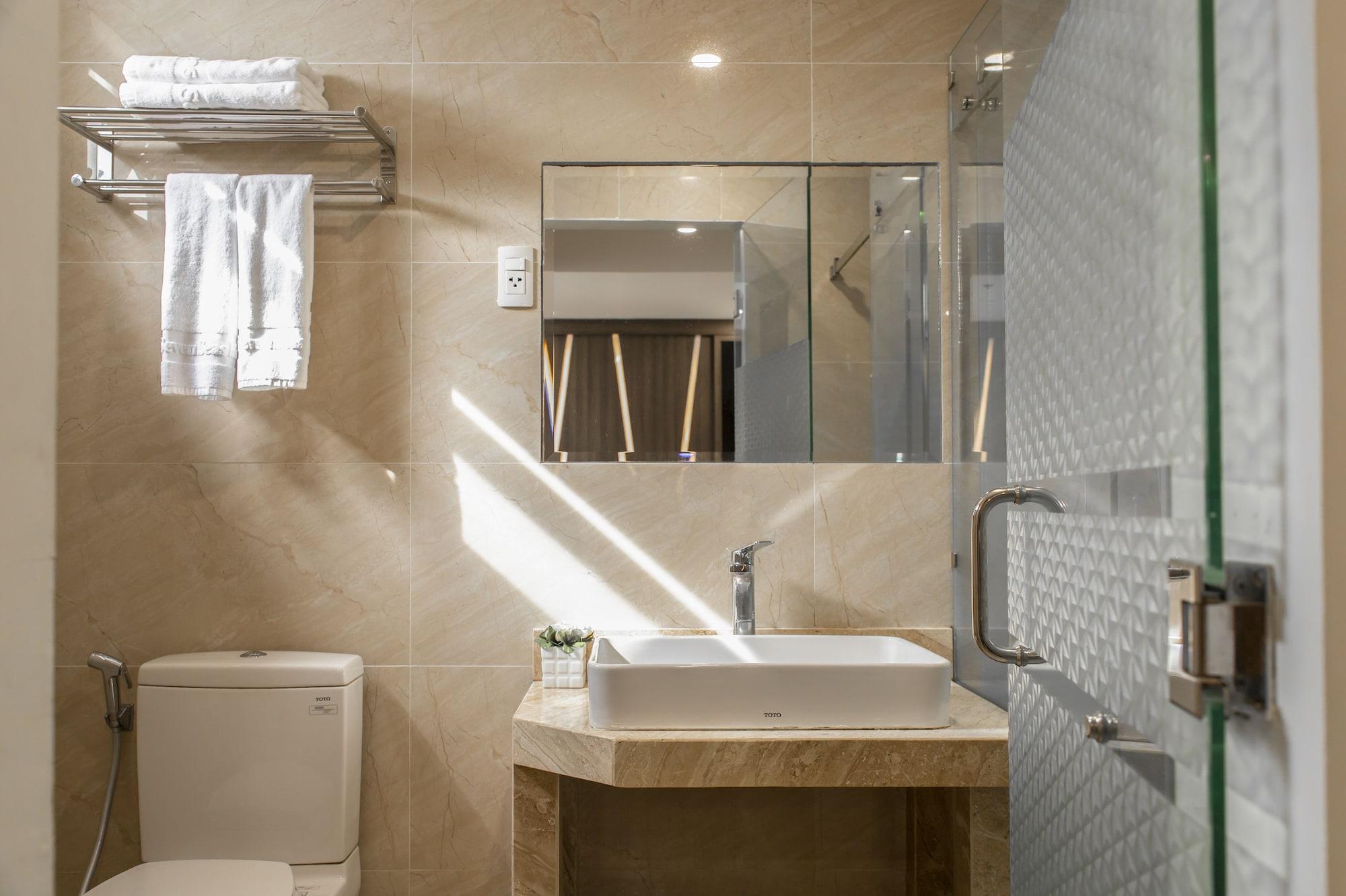 Seven Seas Hotel Nha Trang Exterior photo