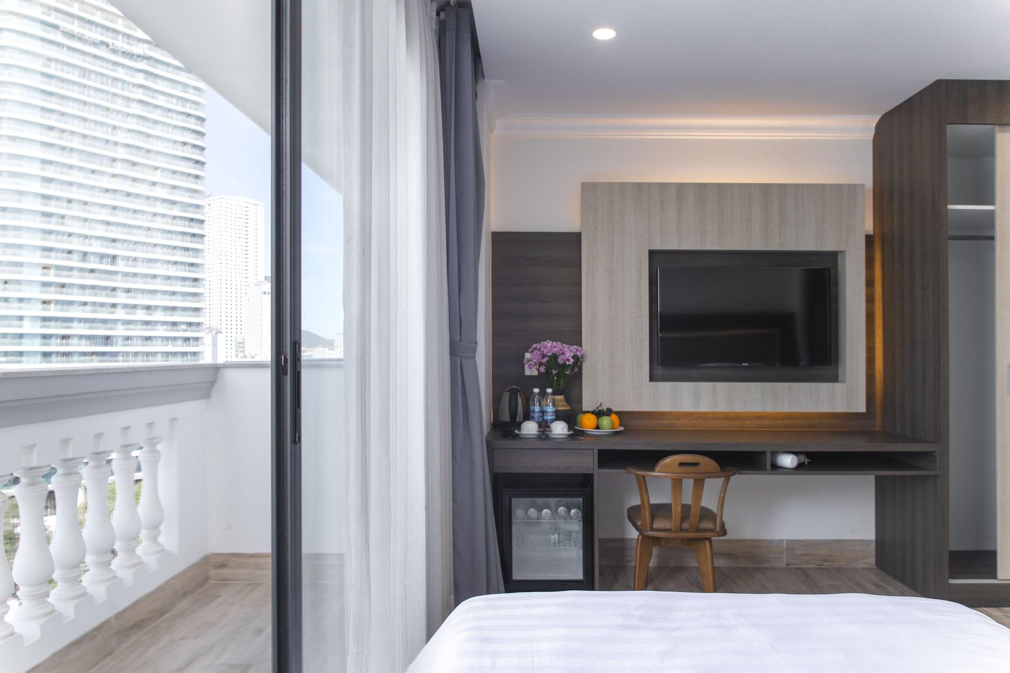 Seven Seas Hotel Nha Trang Exterior photo