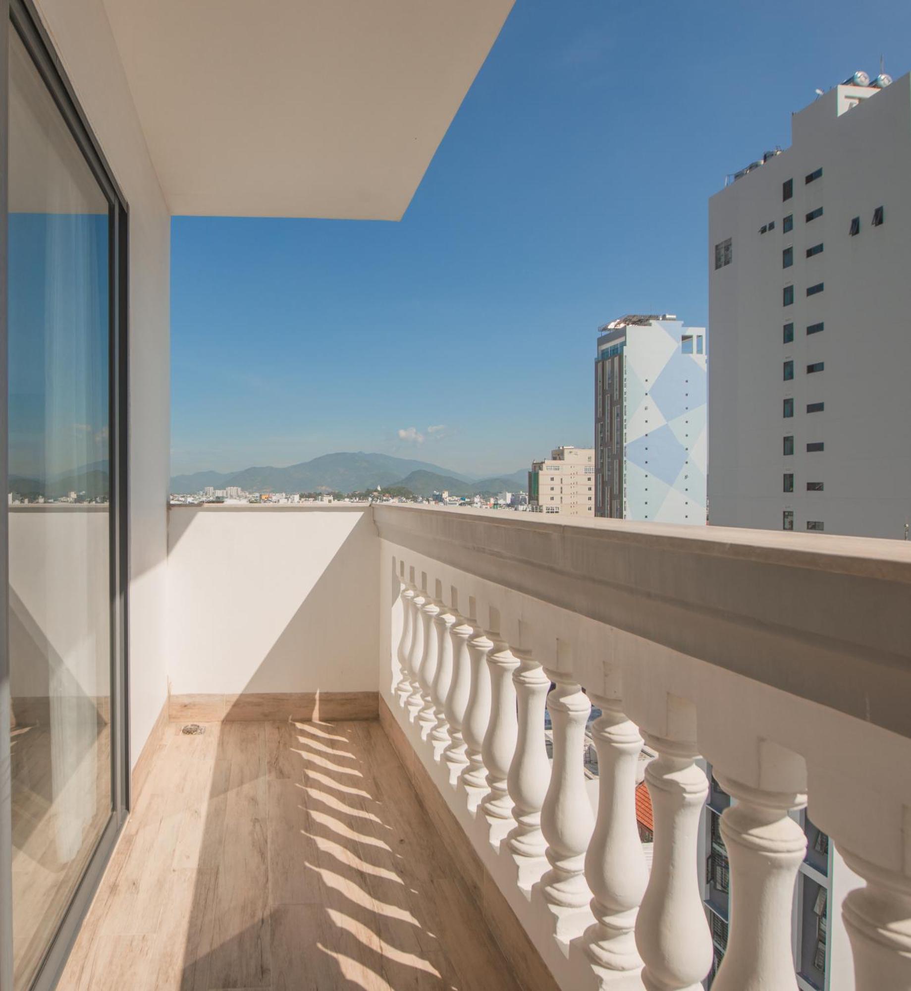 Seven Seas Hotel Nha Trang Exterior photo